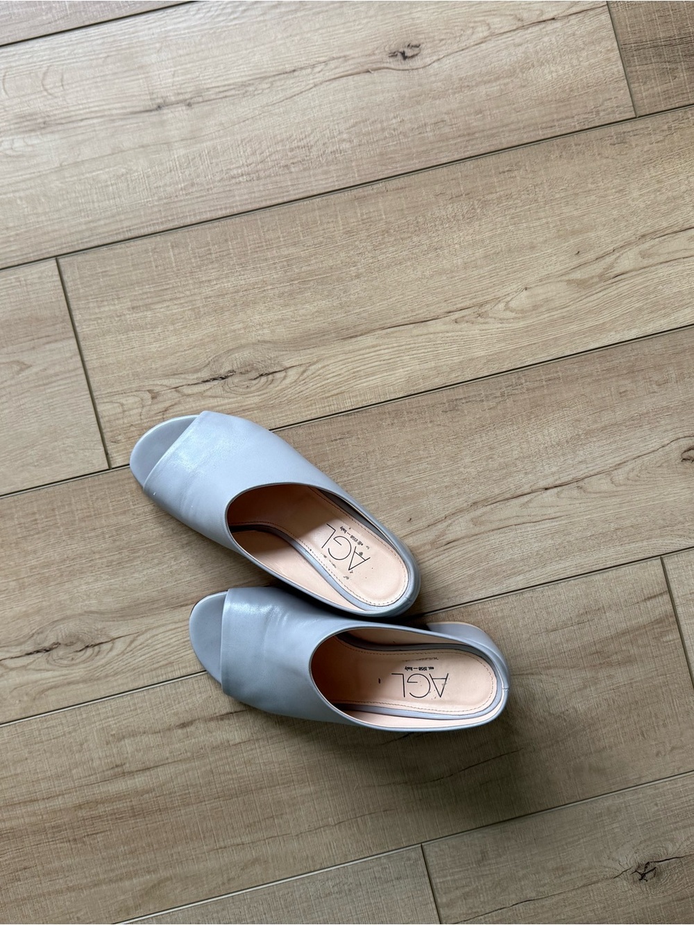 AGL Light Gray Leather Open-Toe Mule